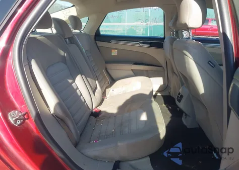 2019 Ford Fusion Hybrid Se z USA, uszkodzony, nr VIN 3FA6P0LU2KR221967